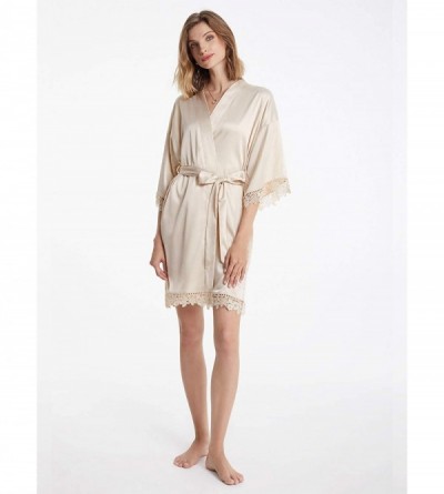 Robes Silky Brides Bridesmaids Robes Lightweight Kimono Sleepwear Bathrobes for Wedding Party - Shell Gold (Bridesmaid) - CS1...