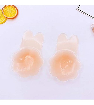 Accessories Breast Lift Silicone Nipplecovers Reusable Invisible Adhesive Nipple Pasties - Style 2 - CN19DSTEZCM $9.56